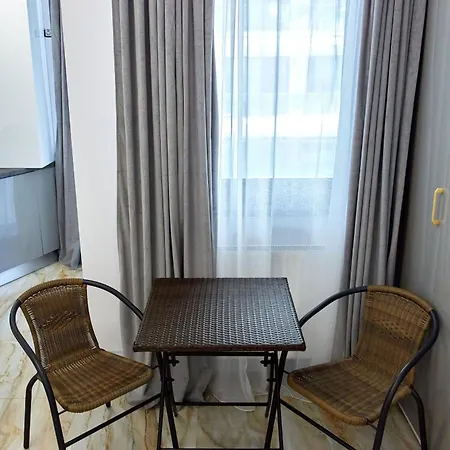 Long * Năvodari